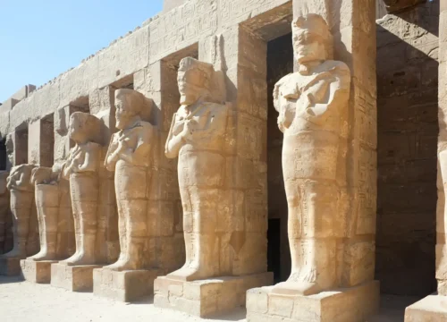 Co warto zobaczyć w Dolinie Królów?